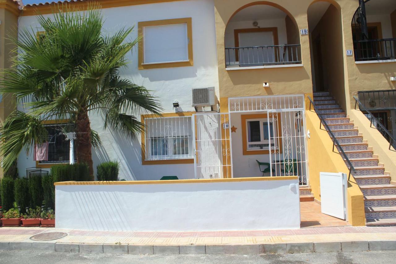 Bungalow Zenia Boulevar Villa Villamartin  Buitenkant foto